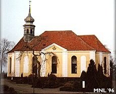 www.insula-moenia.dk/ elmelunde_church.html