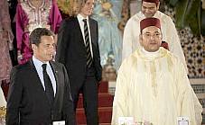 Zapatero and Mojamé VI, present the new map of Morocco. A meaningful fake.